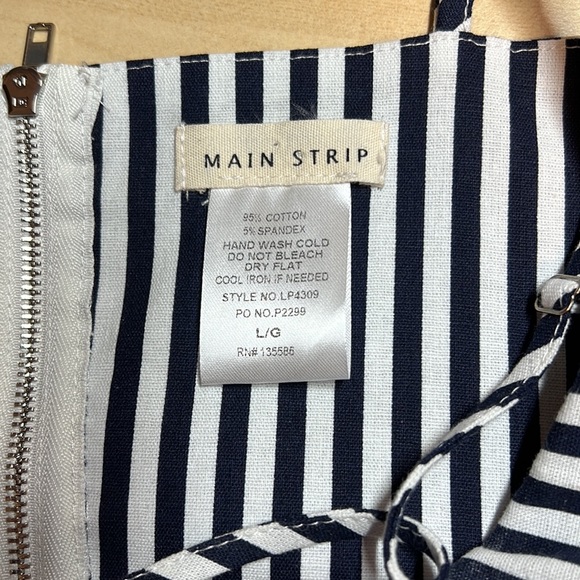 Main Strip Montego Bay Striped Jumpsuit Size Large - Picture 10 of 13